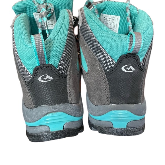 🔥🔥Clorts hiking boots NWT - Picture 5 of 6